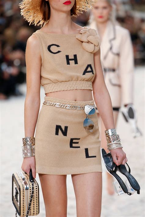 chanel girls clothes